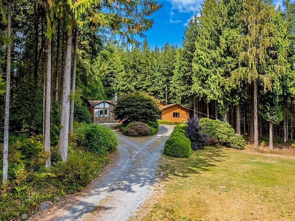 1st image of 27573 Sayers Cres