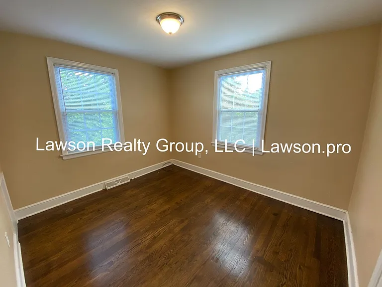 2106 Fallon Ave SE — Photo 24