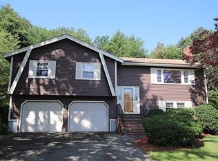 26 Juniper Dr, Saugus, MA 01906