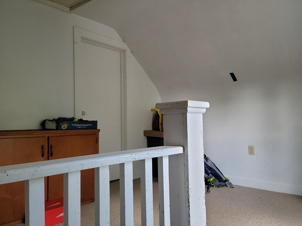 1st image of 1010 E 1050 N