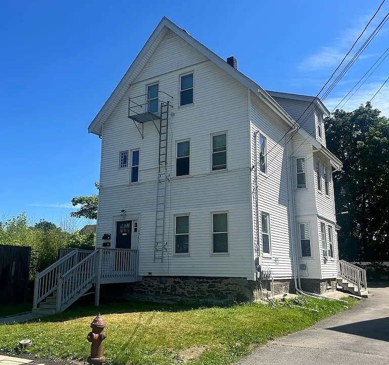 35 Newcomb Pl #1