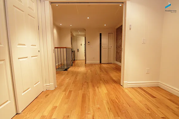 Rented by FirstService Realty (legacy) | media 16