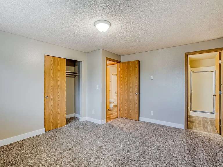 Alta Apartments — Photo 13