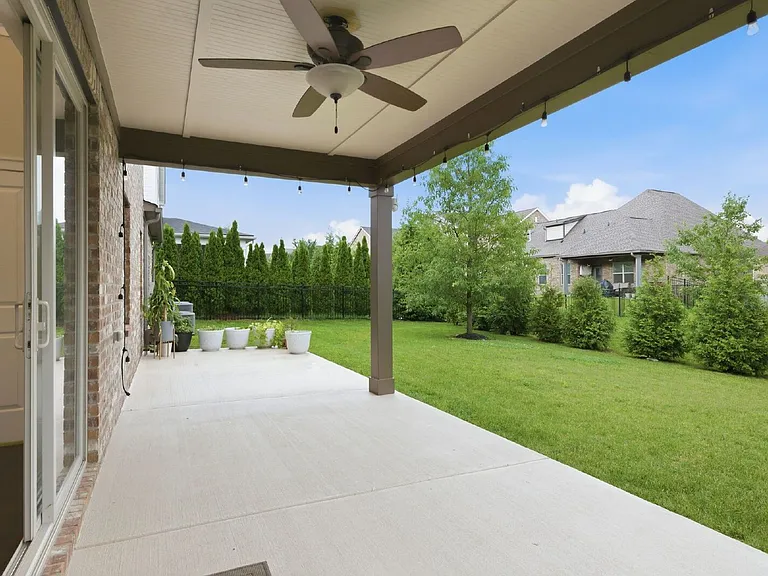 790 Fontwell Ln — Photo 43