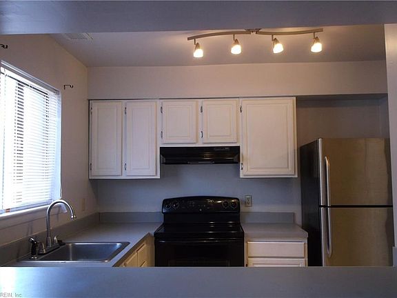 5th image of 1186 Willow Green Dr