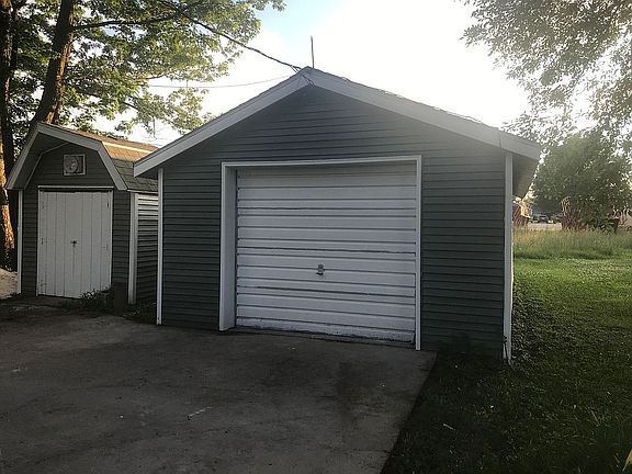 4th image of 606 S 23rd St