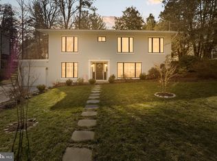 6651 Old Chesterbrook Rd, Mc Lean, VA 22101