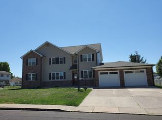 305 Stanwood Rd, Fairless Hills, PA 19030