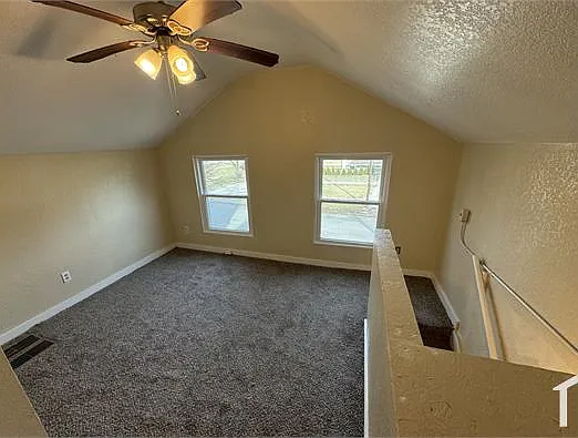 130 E Weber St — Photo 8
