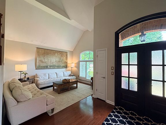 4th image of 6225 Zinfandel Dr