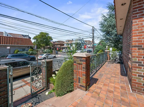 7325 14th Avenue image 42 of 52