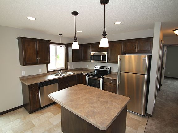 5th image of 1508 7th Ave S