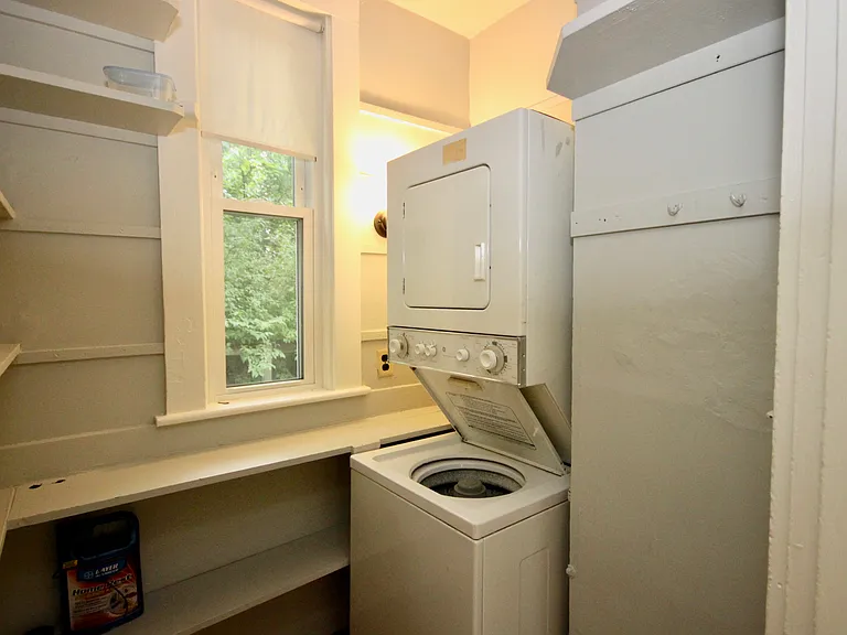 67 Howard St #1 — Photo 3