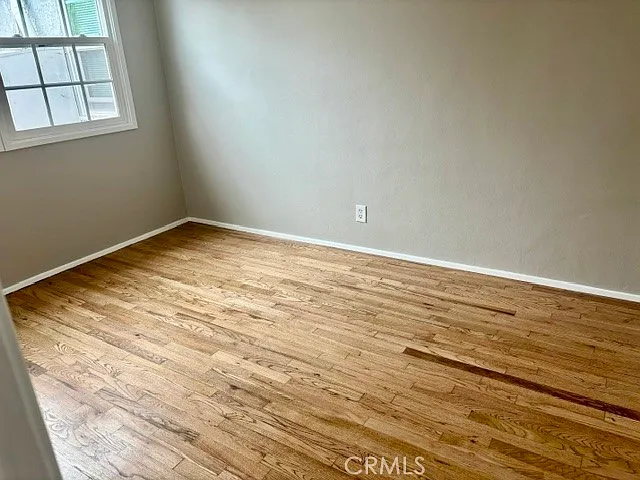 8432 Barnsley Ave — Photo 9