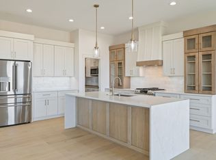 17211 Brookview Dr, Waukee, IA 50263