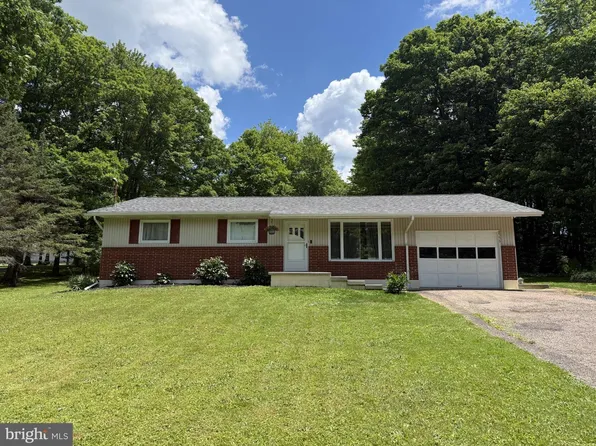 9556 New Germany Rd, Grantsville, MD 21536