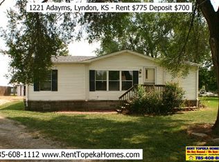 1221 Adams St, Lyndon, KS 66451