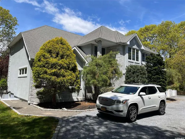 2 Carmen View Drive, Shirley, NY 11967