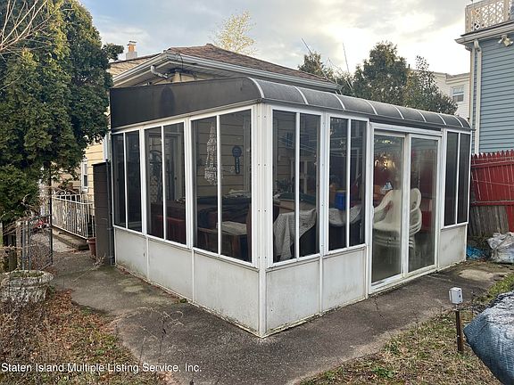 4th image of 68 Arthur Ave