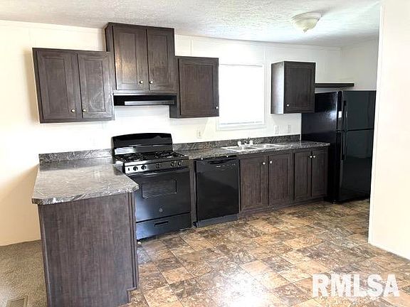 5th image of 1515 N Lincoln Ave Lot 73