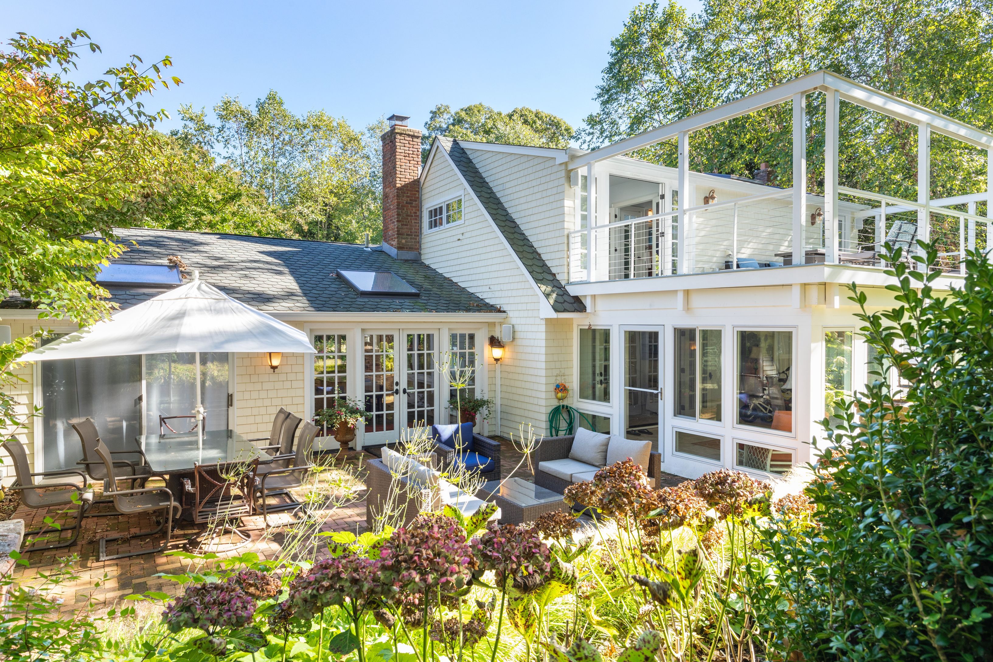 182 Kings Point Rd, East Hampton, NY 11937 Out East