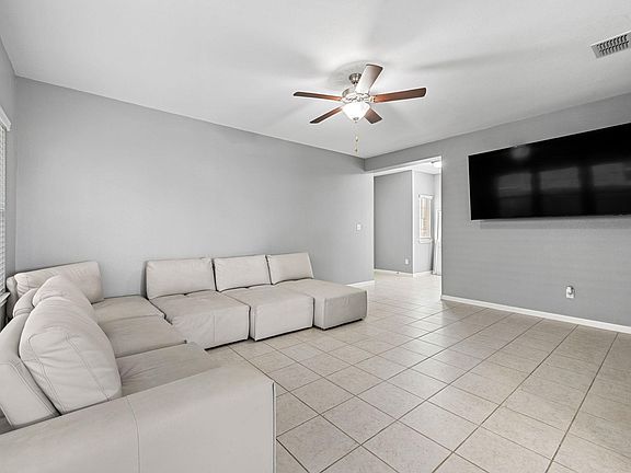 4th image of 436 Spinnaker Loop