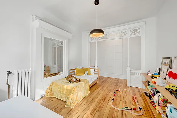 Sold by Keller Williams Realty Empire | media 16