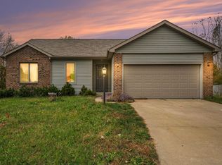 18995 Joan Kay Ln, Goshen, IN 46528