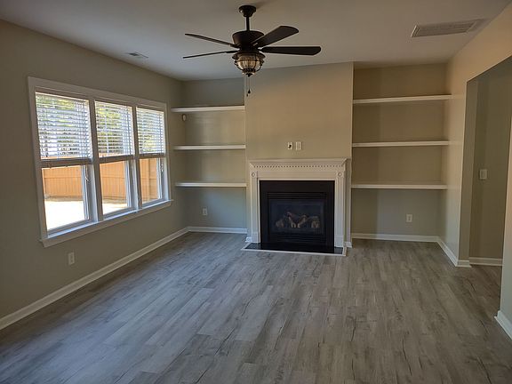 5th image of 602 Walkens Woods Ln