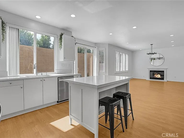 76 Millbrook — Photo 14