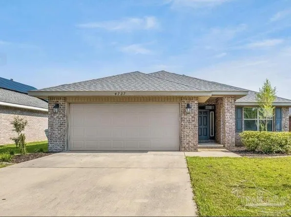 4737 Ashley Place Blvd, Pace, FL 32571