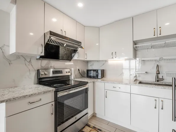 5-24 115th Street image 17 of 20