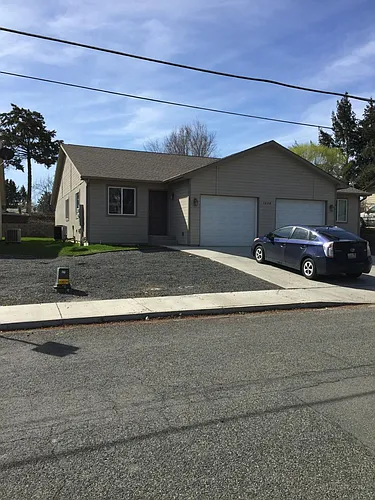 1608 W Plath Ave Photo 1