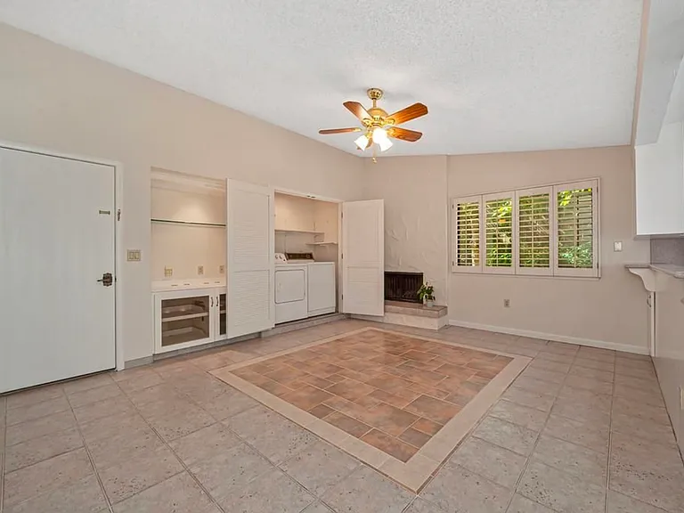 1545 Wimbledon Dr — Photo 28