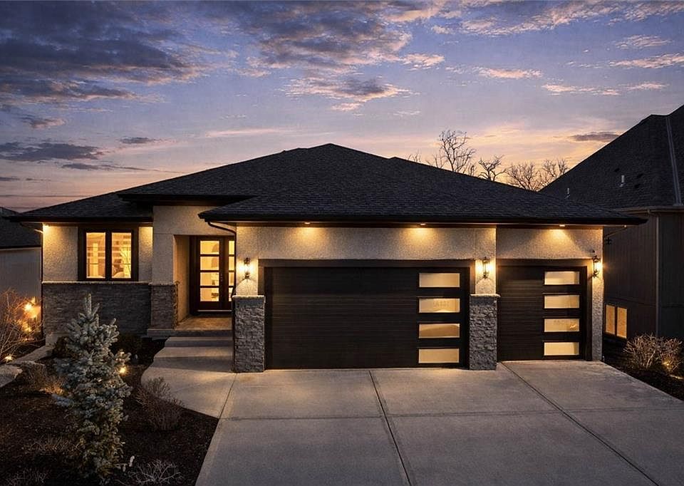 1st image of 8181 Valley Rd