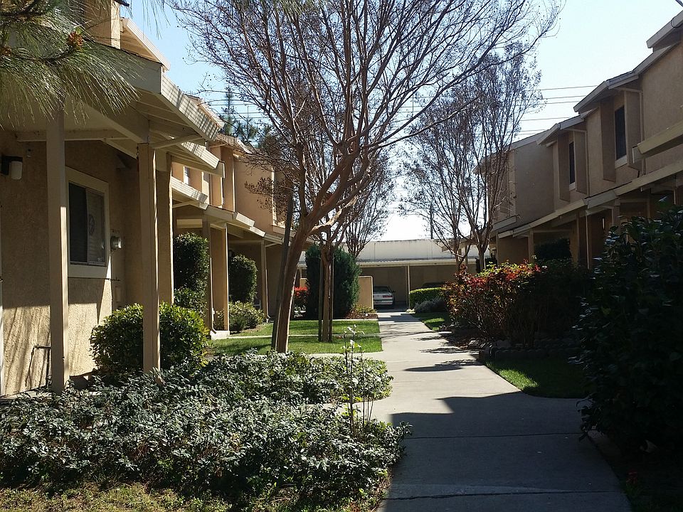 1st image of 1941 Grande Cir APT 56