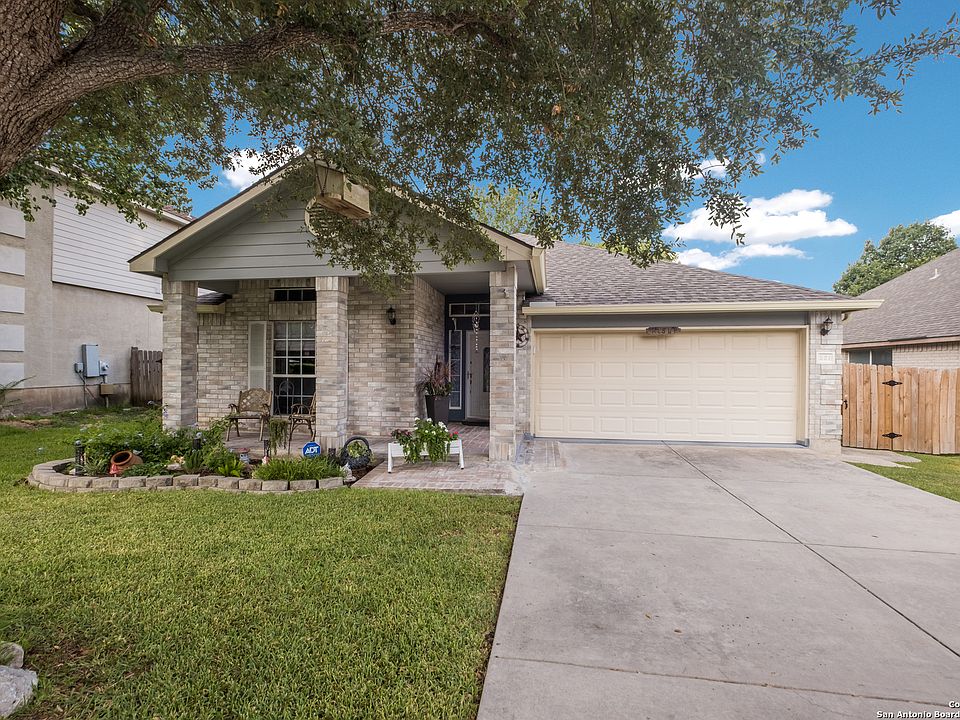 1st image of 221 TIERRA GRANDE