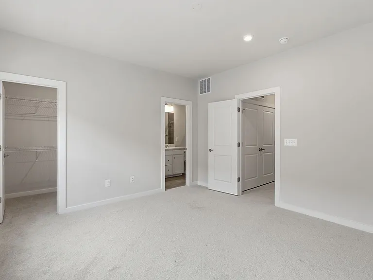 2118 Acadia Rd — Photo 26