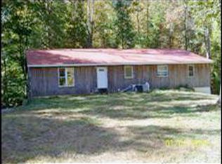 230 Twin Lakes Trl, Pikeville, TN 37367