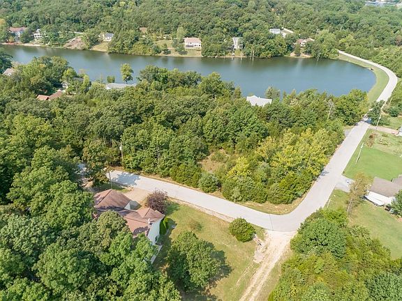 3rd image of 10502 Eagles Nest Dr