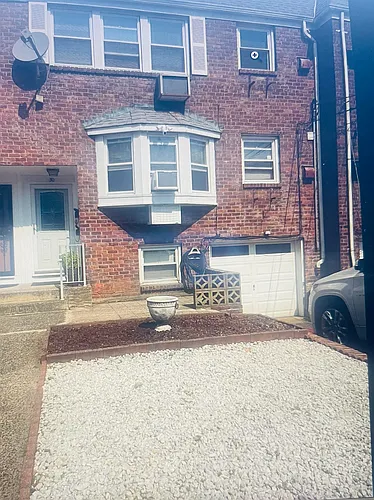 30 Briarwood Rd #2 Photo 1