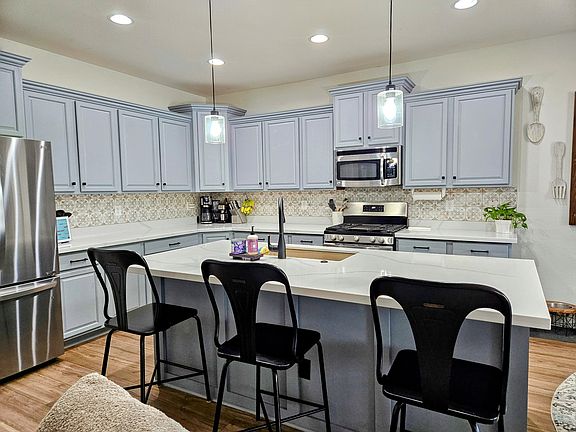 4th image of 41381 N Bracewell St