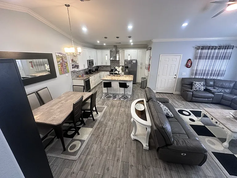 4078 Stow Way — Photo 3