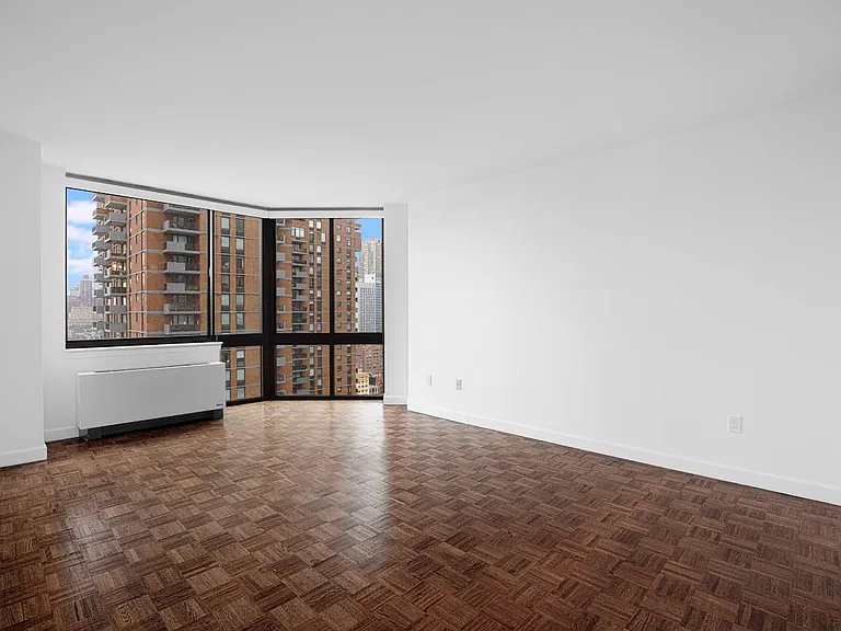 420 W 42nd St #20C — Photo 1