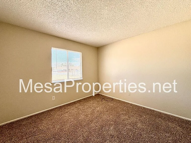 22189 Tajanta Ct — Photo 17