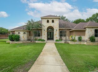 161 Copper Ridge Dr, La Vernia, TX 78121