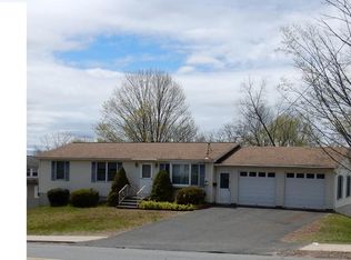 378 Chestnut Hill Ave, Athol, MA 01331