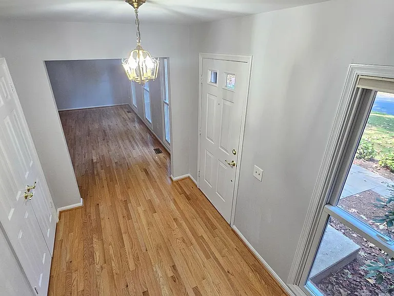 11321 Classical Ln — Photo 3