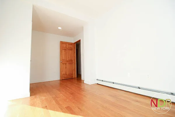 Rented by Next Door Realty NYC | media 9