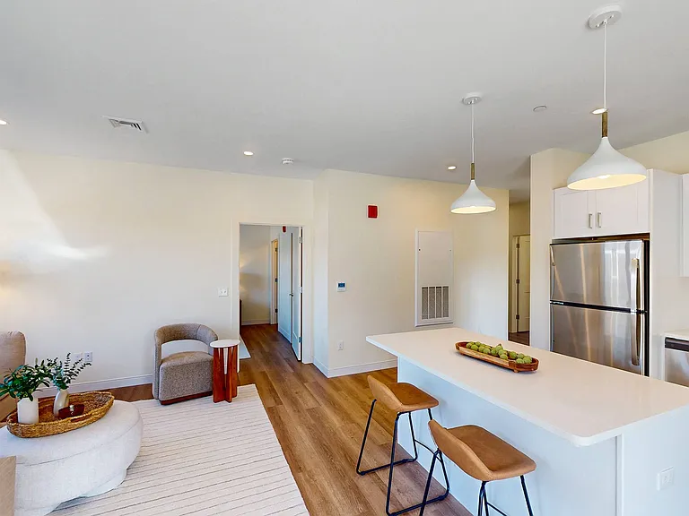 Slade Farm Residences — Photo 25
